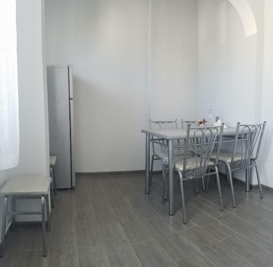 Marini Tbilisi Exterior foto